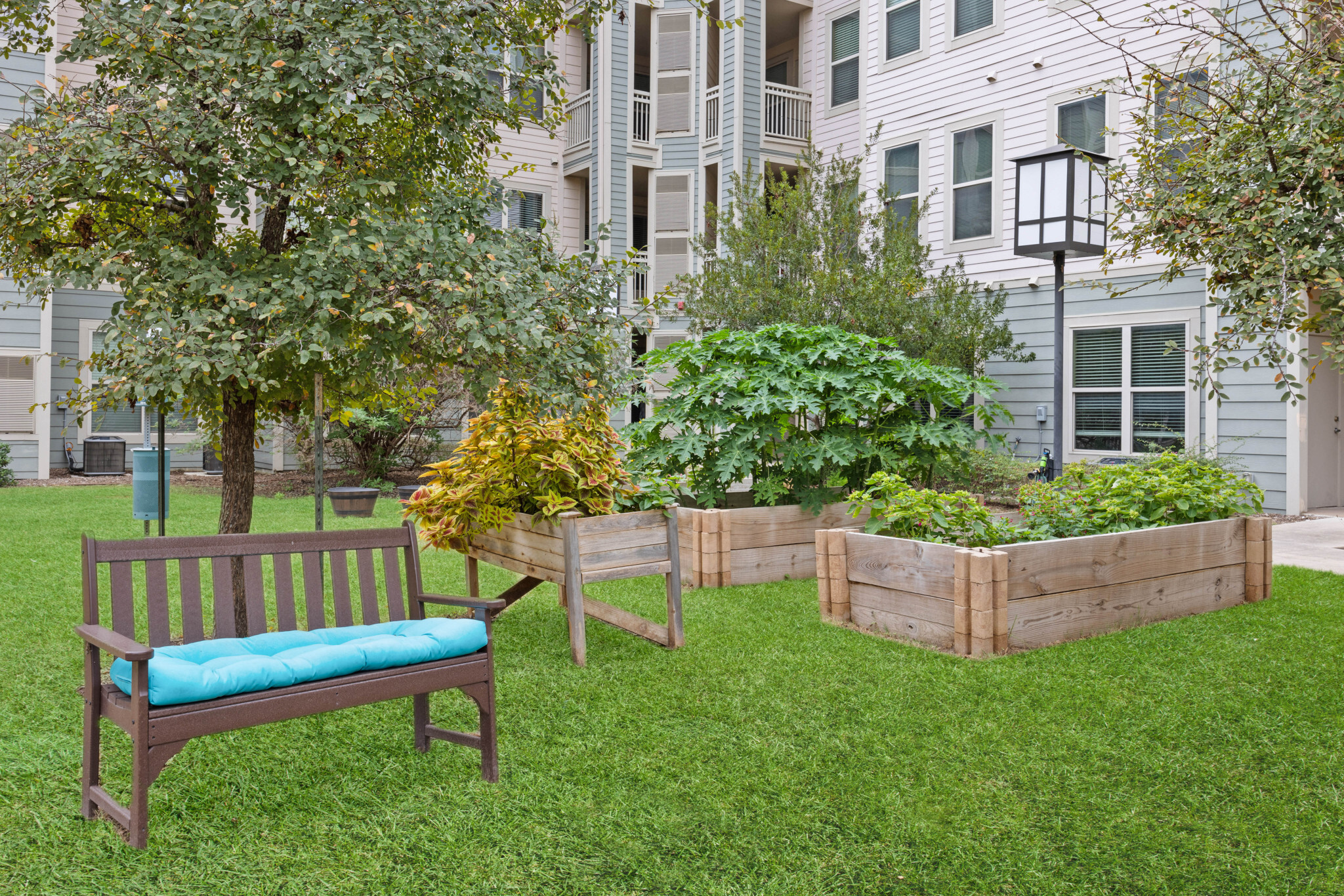 21902_Franklin_Park_207